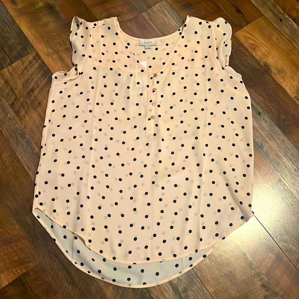 Women’s Loft Outlet Flutter Sleeve Tank. NWT. Small.